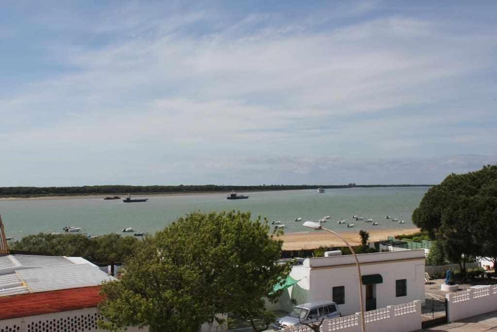 Monkeys Apartments Sanlucar Beach Relax Sanlúcar de Barrameda Buitenkant foto